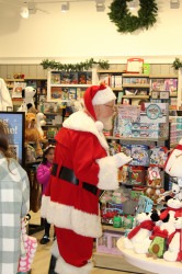 24111620Santa20Fred20at20Uncharted20004 1732822036 1 Santa Fred