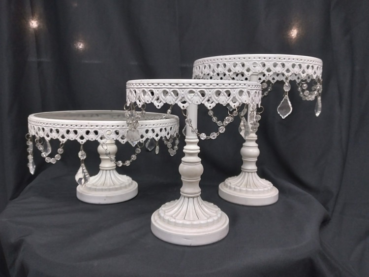 Tablescapes - Cake & Cupcake Stands