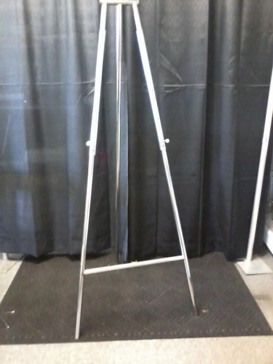 Tablescapes - Easels